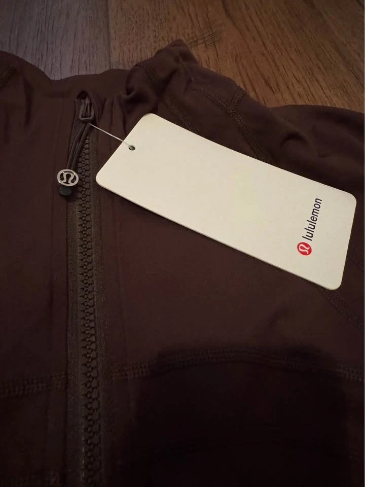 NEW Lululemon Espresso Define Nulu Jacket Size 10 - photo 3