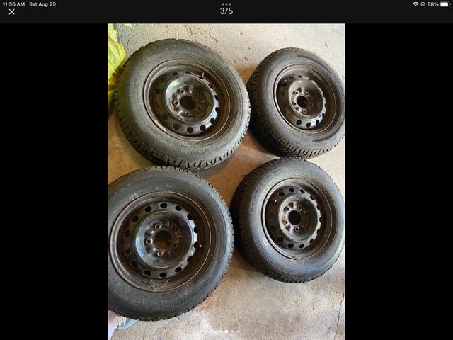 winter tires with rims (Made in Canada ) - photo 2