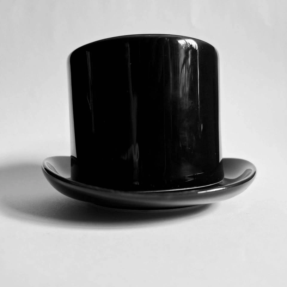 Top Hat and Bowler Hat Sugar Bowls - photo 2