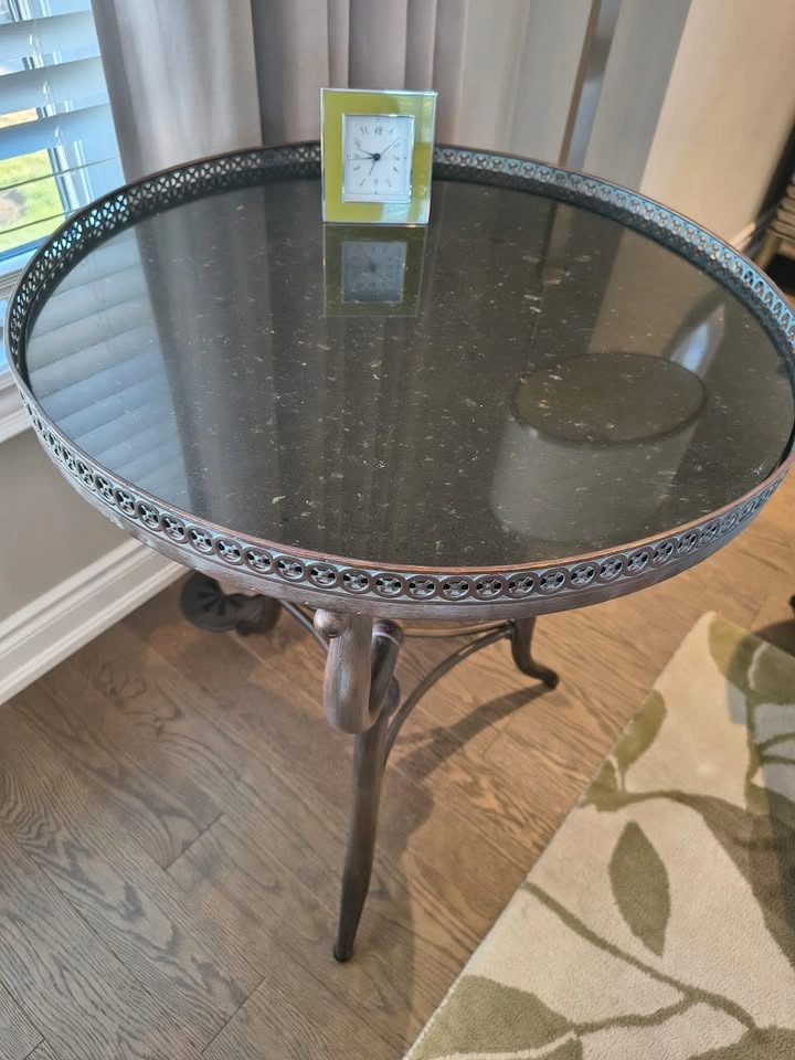 Decorative Round Accent Table - photo 3