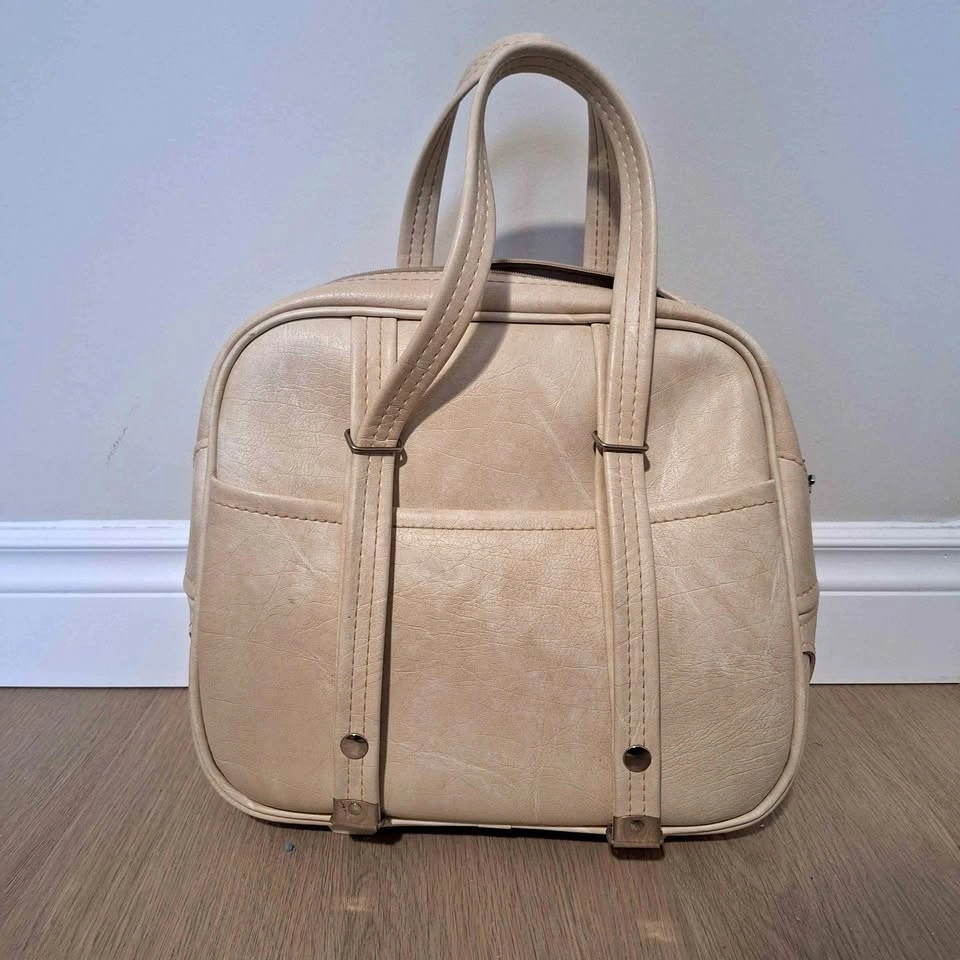 Vintage 1970s Dionite Overnight Bag