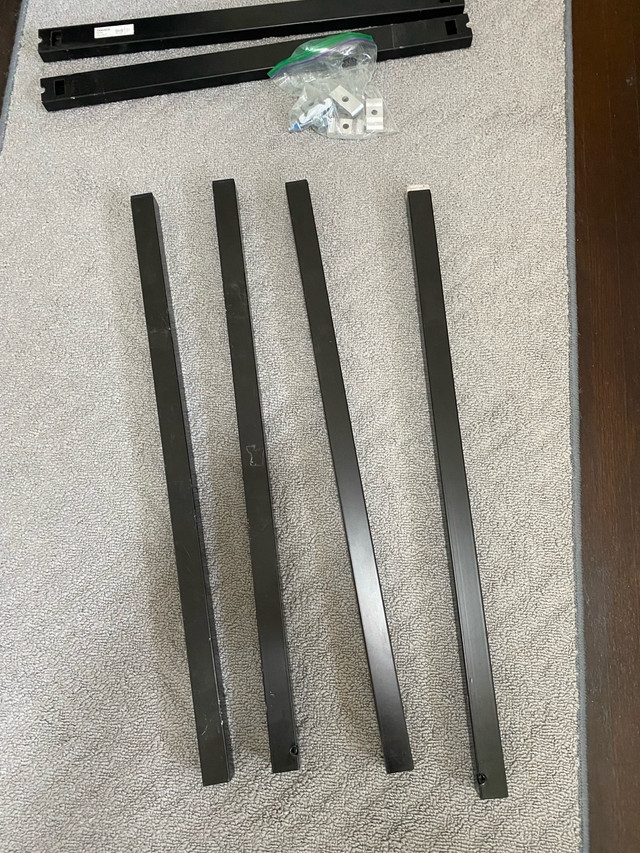 Black metal legs for table with hardware - photo 2