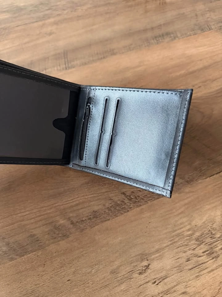 Black Bifold Wallet — Like New - photo 2