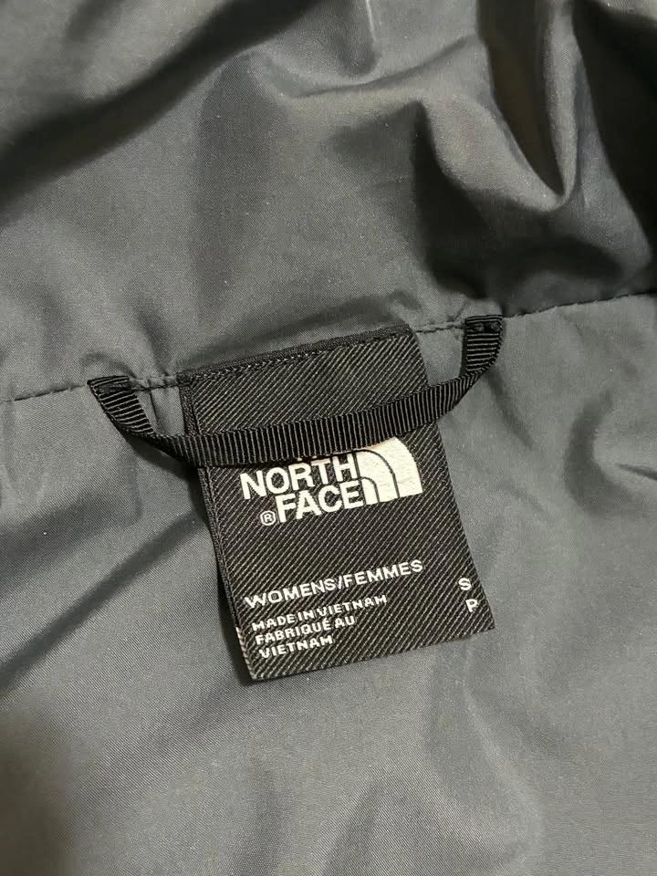 North face women’s vest size S - photo 3