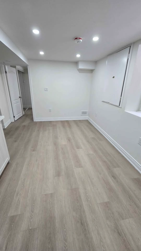 2 Beds 1 Bath - Apartment - photo 5
