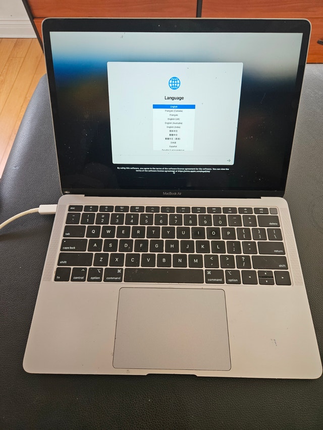 MacBook Air 13.3" Retina – Intel Core i5 – $150 Firm