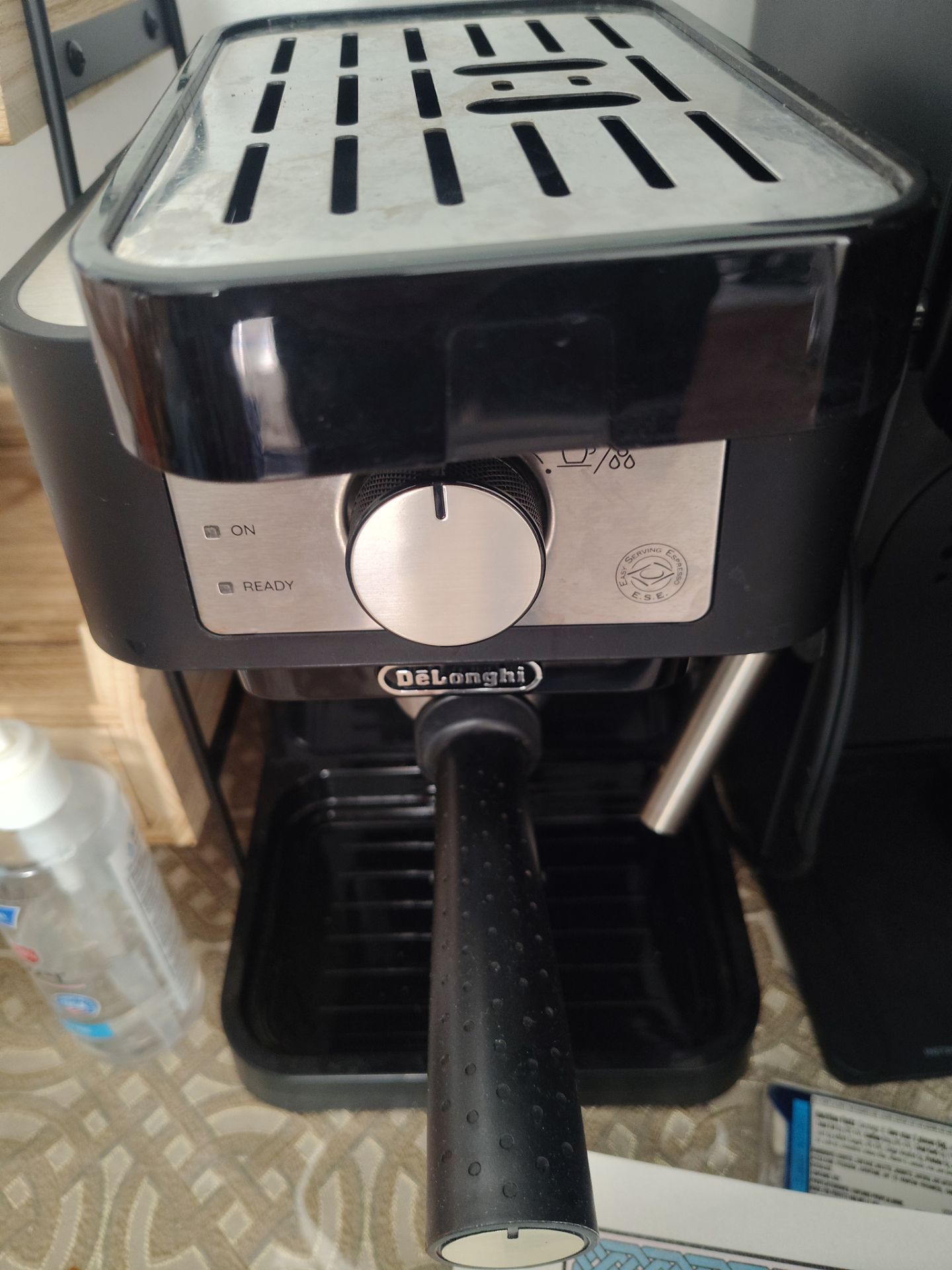 Delonghi coffee maker