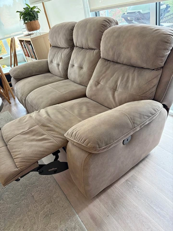 Full recliner three seater sofa