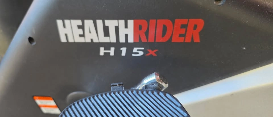 HealthRider H15X Upright Exercise Bike – Very Good Condition - photo 2