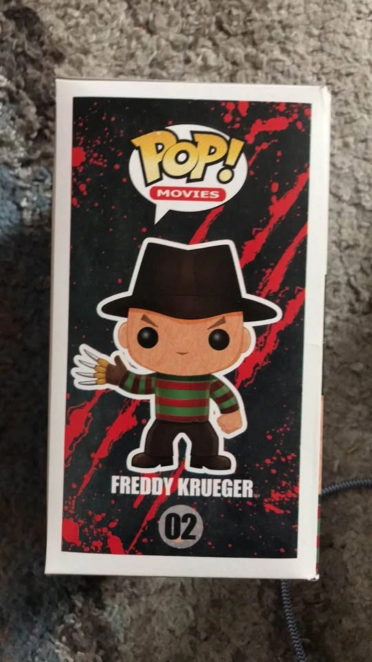 Freddy Krueger vinyl figure - photo 2