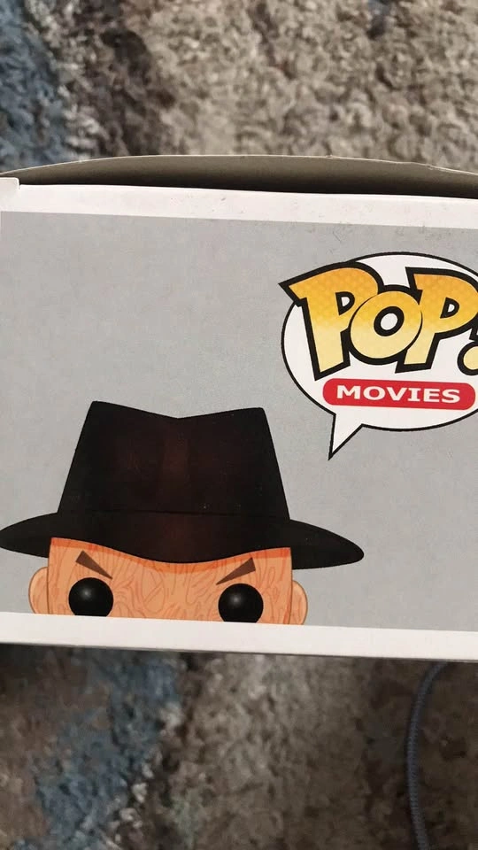 Freddy Krueger vinyl figure - photo 5