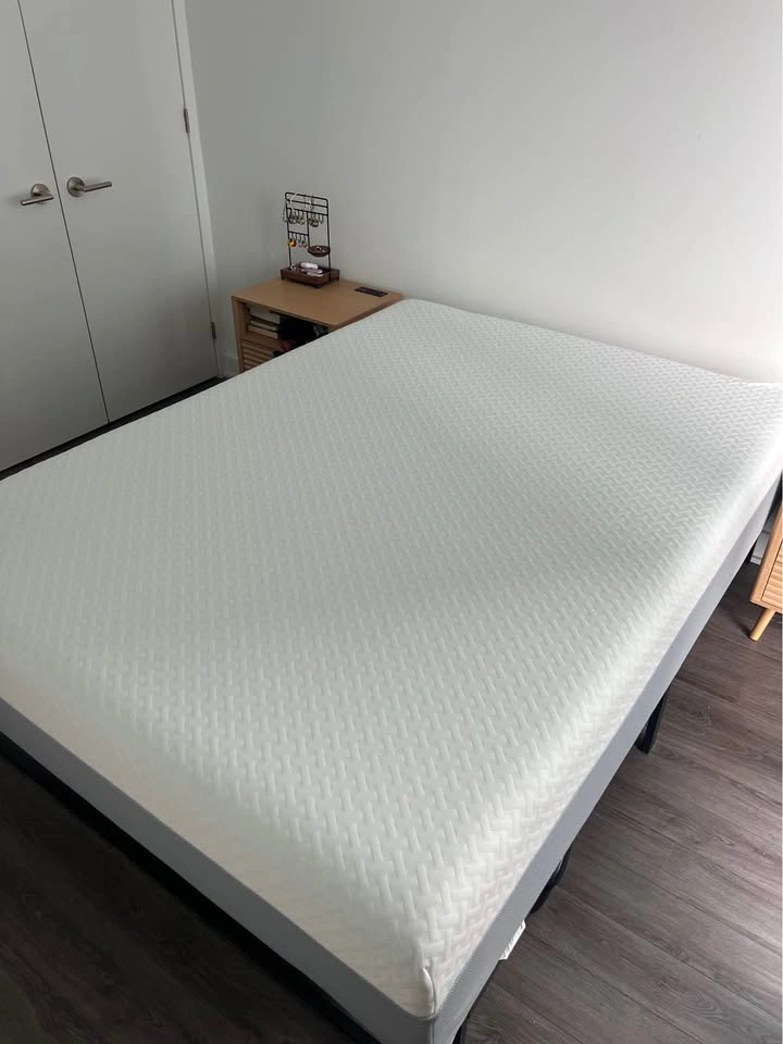 Zinus 12” Full-Size Memory Foam Mattress – Green Tea + FREE 4 PI - photo 2