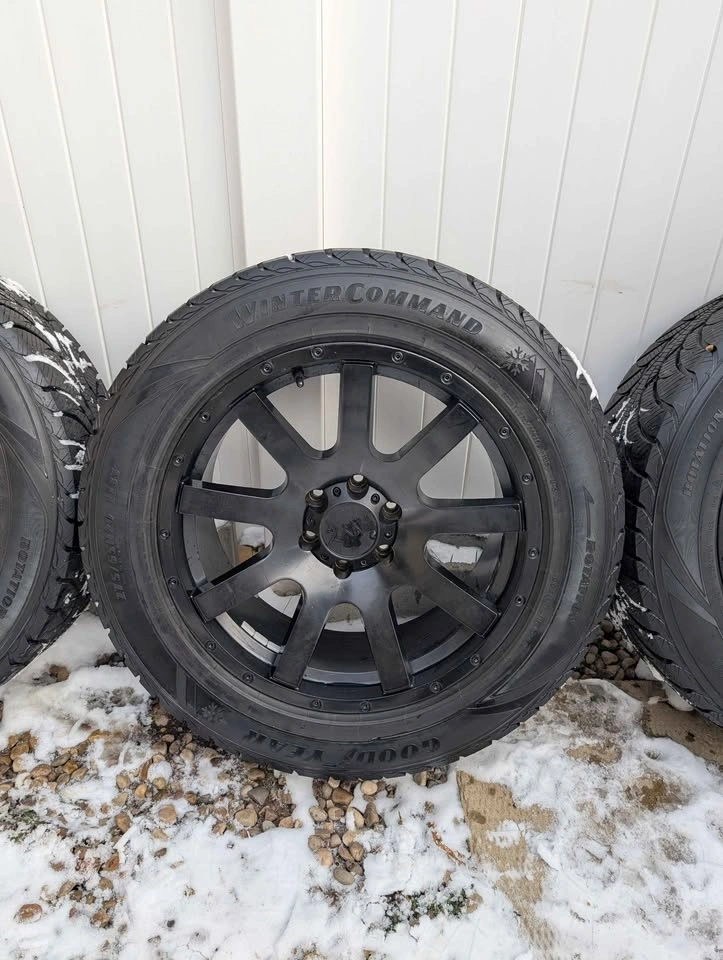 Goodyear Winter tires 275/55R20 Tires on satin black Wheels - photo 3