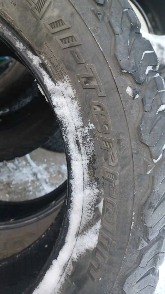 4 275/60/R20 GOODRICH ALL TERRAIN TIRES $180 Total - photo 5