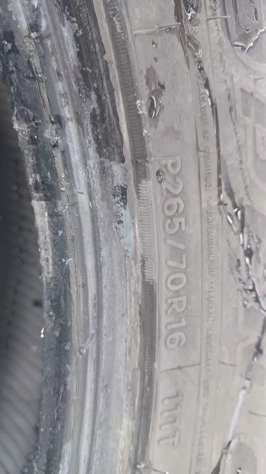 4 Winter 265/70/R16 Tires $150 TOTAL - photo 3
