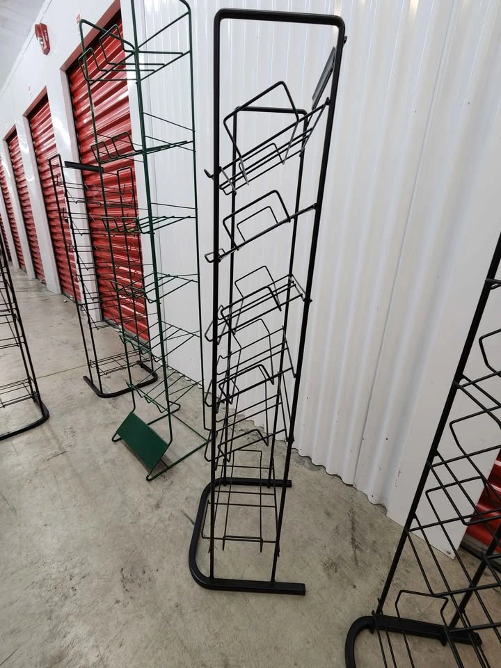 🇨🇦  Lot of 5 Metal Wire Retail Display Racks - photo 5