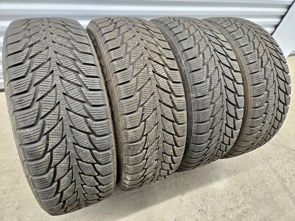 225/60R17 Eco Snow Winter Tires
