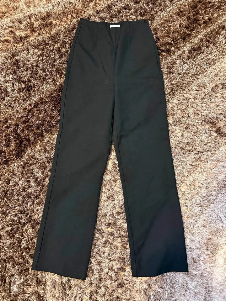 Wilfred Black side zip Pant Size 00