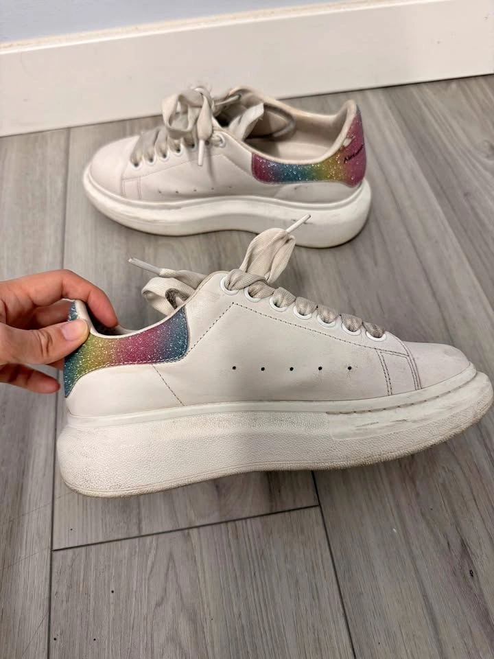 Alexander McQueen sneaker size 5.5