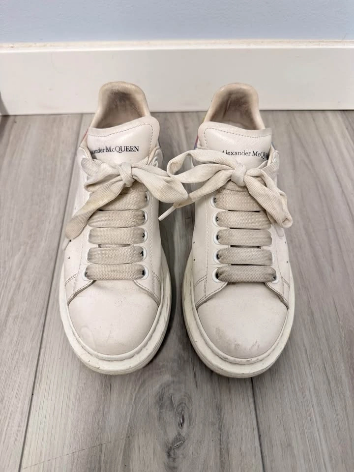 Alexander McQueen sneaker size 5.5 - photo 2