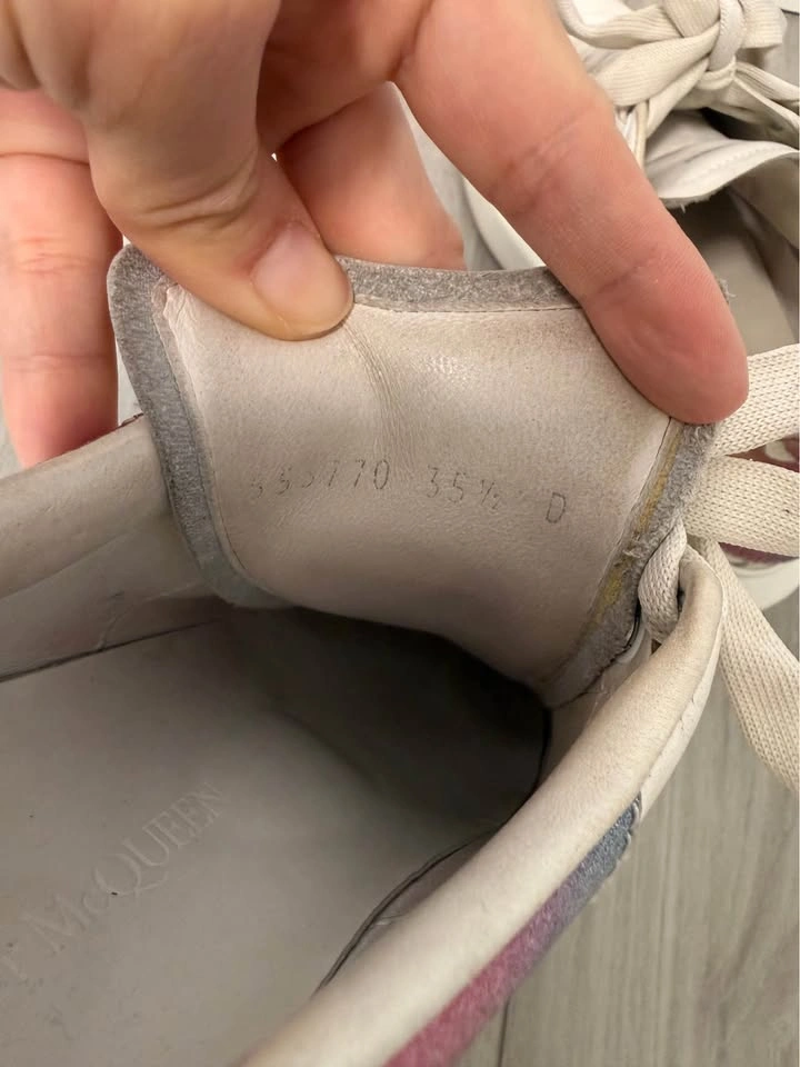 Alexander McQueen sneaker size 5.5 - photo 4