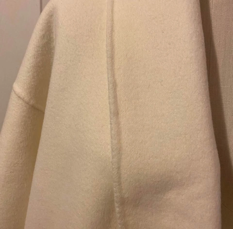 Fine quality Wool coat NEW S - photo 3