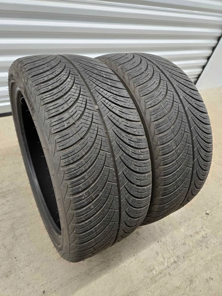235/40ZR18 All Season Tires - photo 3