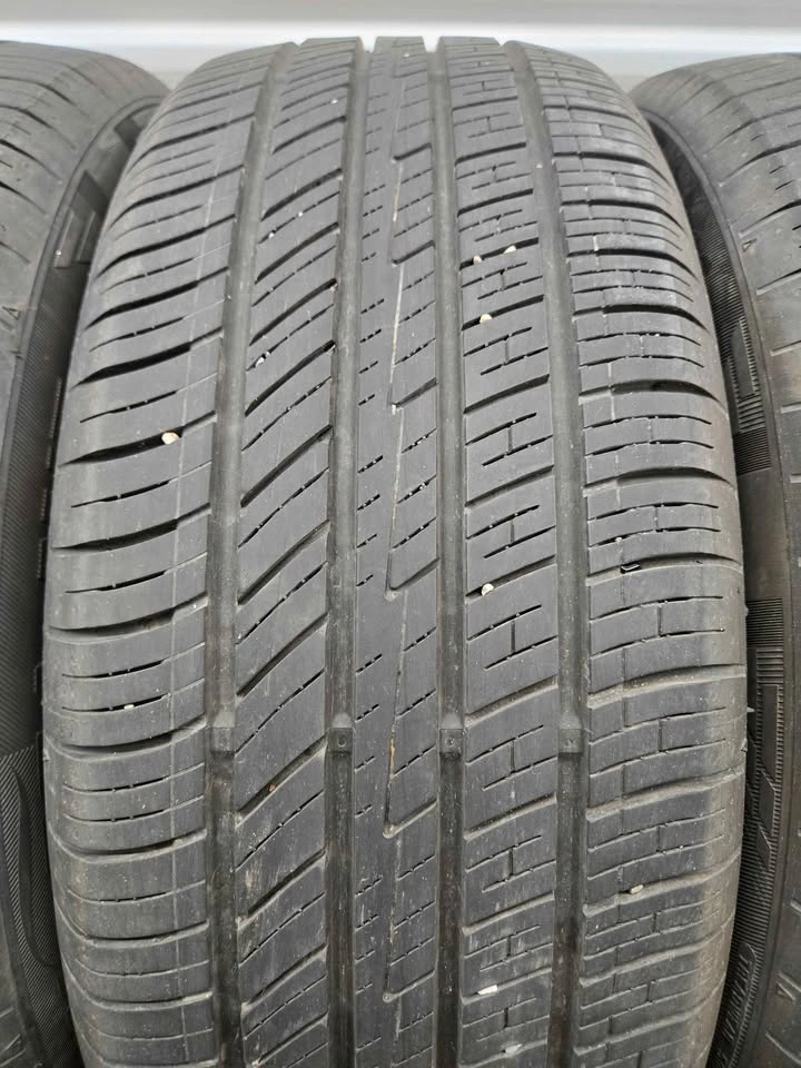 205/55R17 Nexen all season tires - photo 3