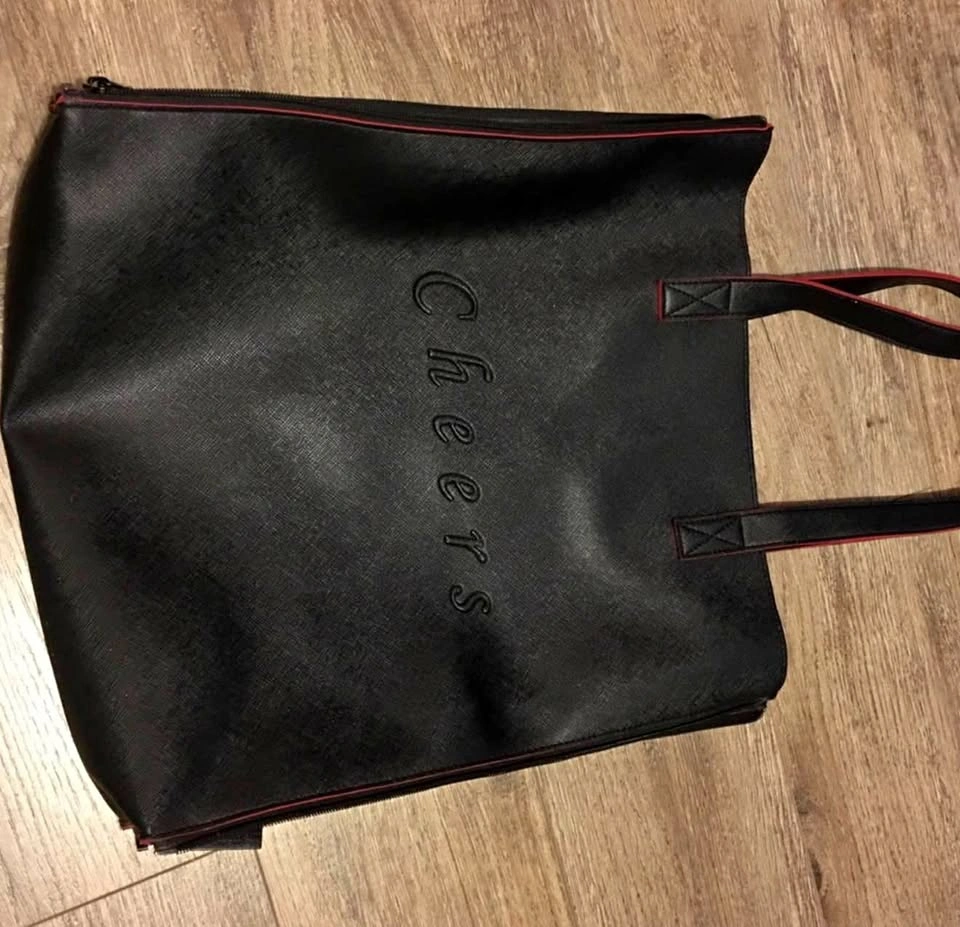 Tote bag