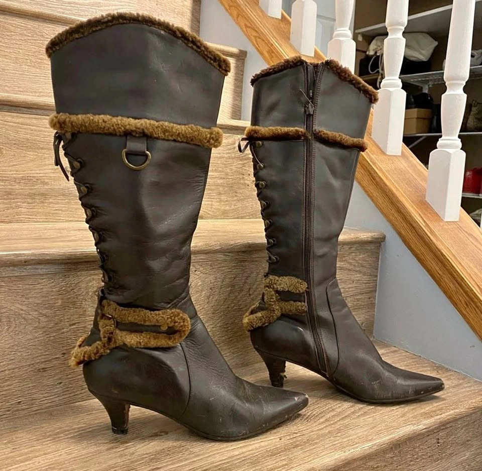 Leather boots Size 6.5/7