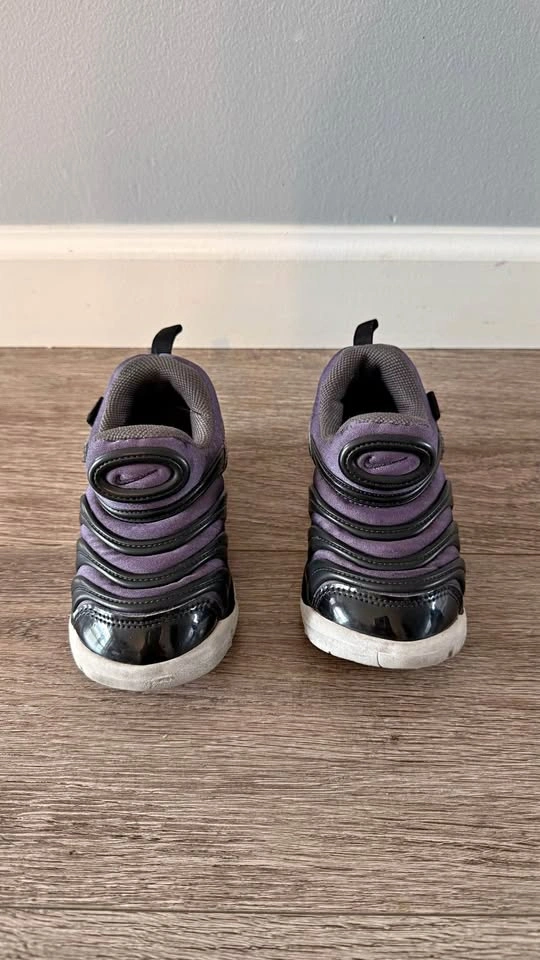 Toddler shoes Size 10