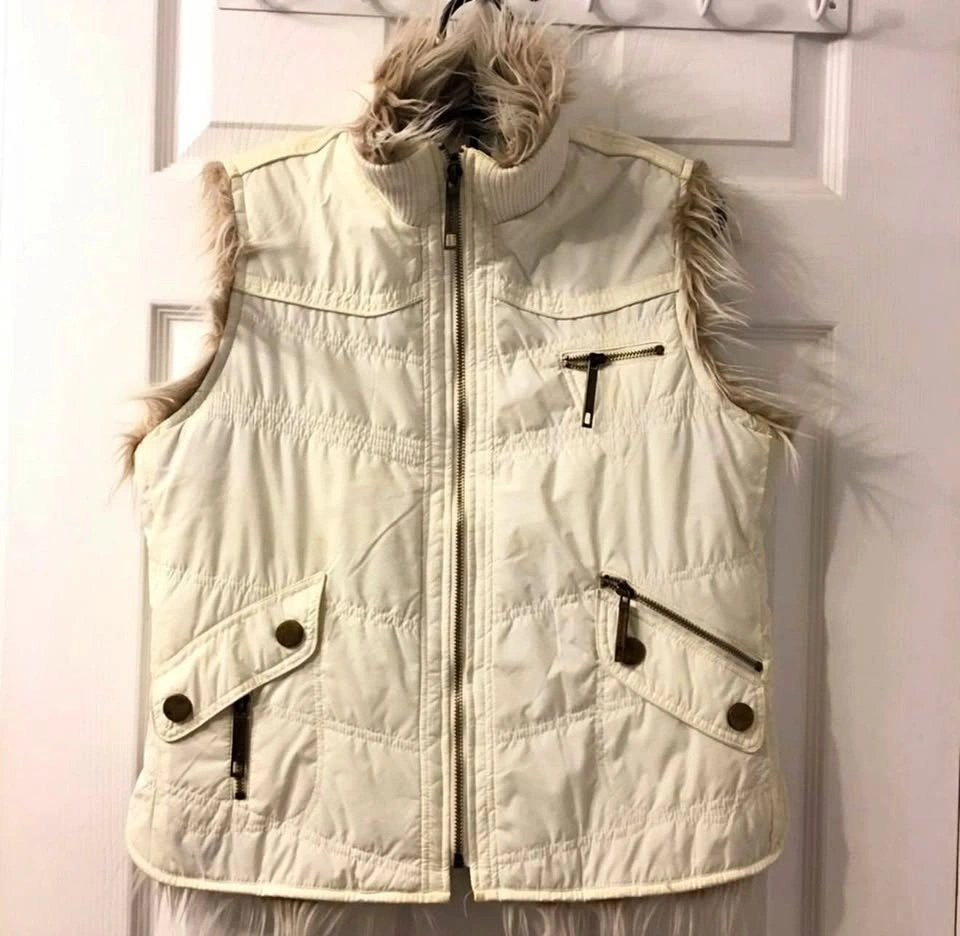 Vest with fur S