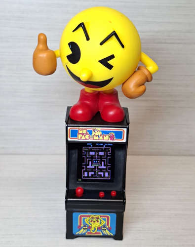 Retro Pac-Man Lot: Ms. Pac-Man Arcade Mini & Vinyl Figure