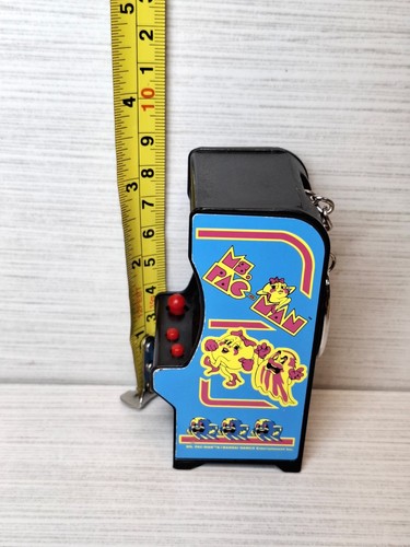 Retro Pac-Man Lot: Ms. Pac-Man Arcade Mini & Vinyl Figure - photo 5