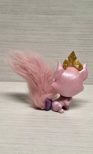 Disney Littlest Pet Shop Pink Cat Figure Gold Glitter Crown - photo 2