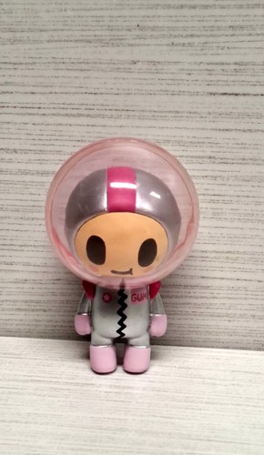 Tokidoki Mini Vinyl Figure Set 2-Pack Astronaut Girl & Boy - photo 2