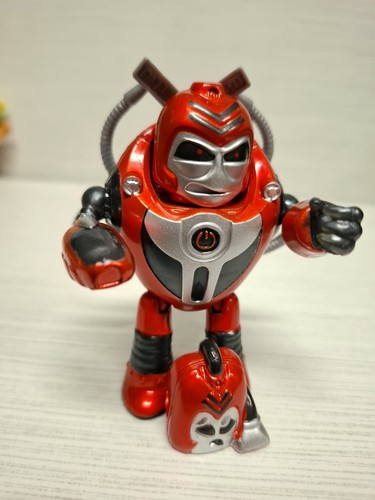 The Grossery Gang Series 3 Vac Attack Putrid Power Action Figure