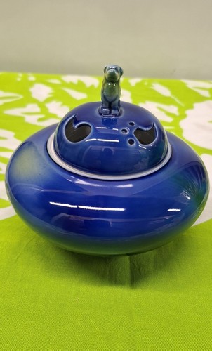 Fukagawa porcelain incense burner, lion, Fukagawa blue - photo 2