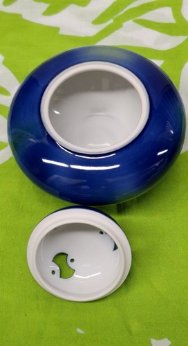 Fukagawa porcelain incense burner, lion, Fukagawa blue - photo 5