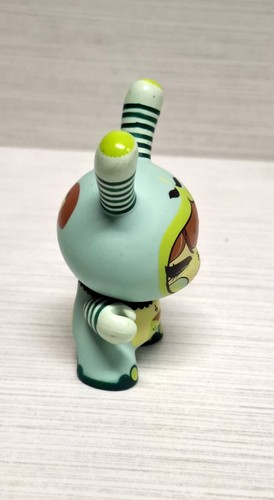 Kidrobot Dunny 2010 Fatale series Untitled by Julie West - photo 3