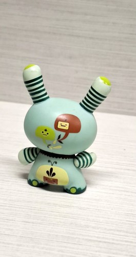 Kidrobot Dunny 2010 Fatale series Untitled by Julie West - photo 4