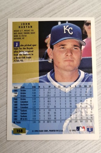 1994 Fleer - John Habyan #158 - photo 2