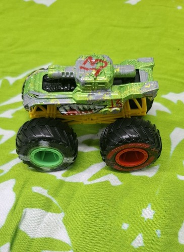 Hot Wheels 18 Monster Truck 1:64 Diecast Vehicle - (FYJ44) - photo 2