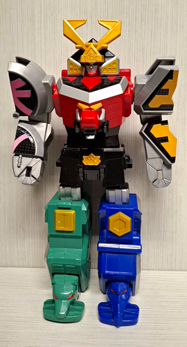 Bandai 2012 Power Rangers Megazord Robot Toy Figure Model 31811