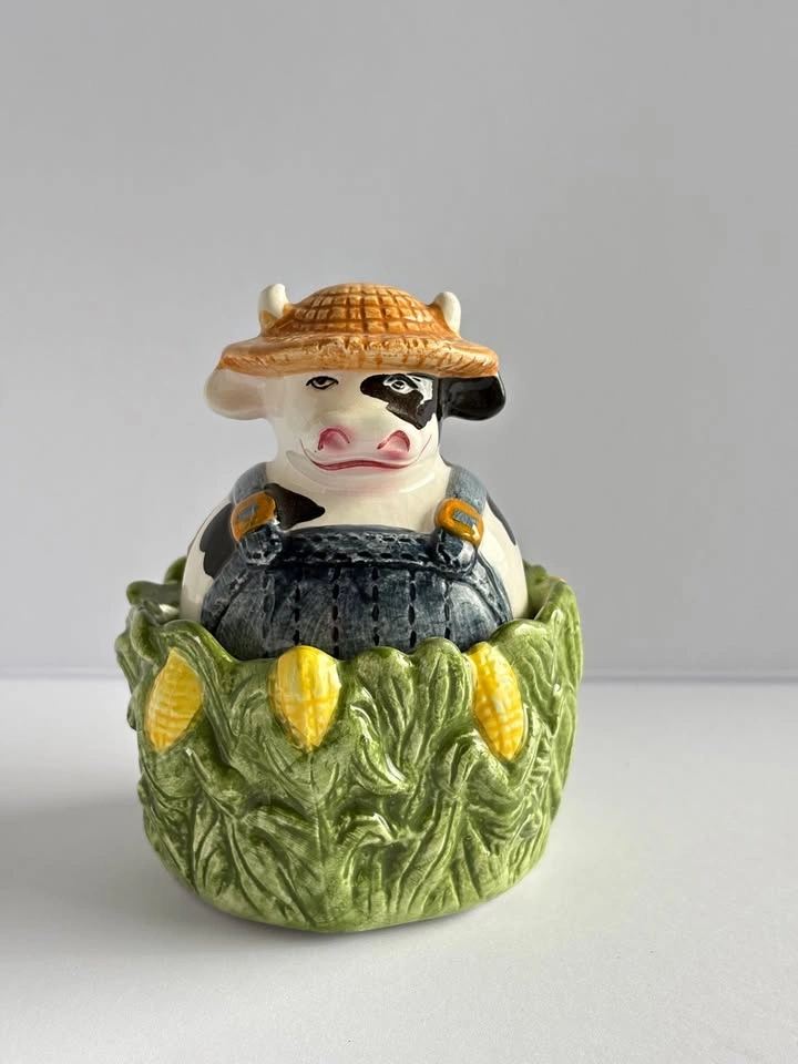 NEW Clay Art Cow Salt & Pepper Shakers Hand Painted Cornfield