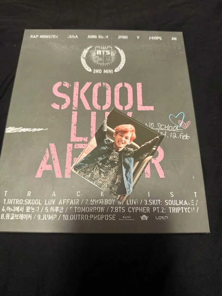BTS Skool Luv Affair Album - photo 3