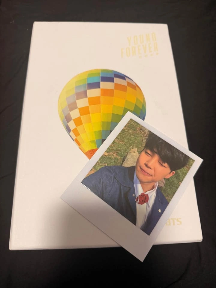 BTS Young forever Album - photo 2