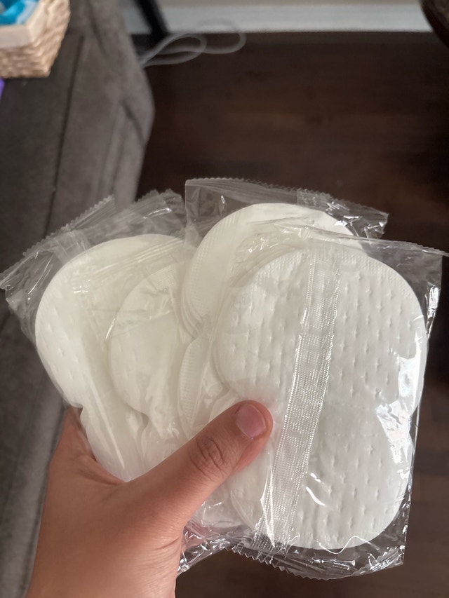 Disposable underarm Pads