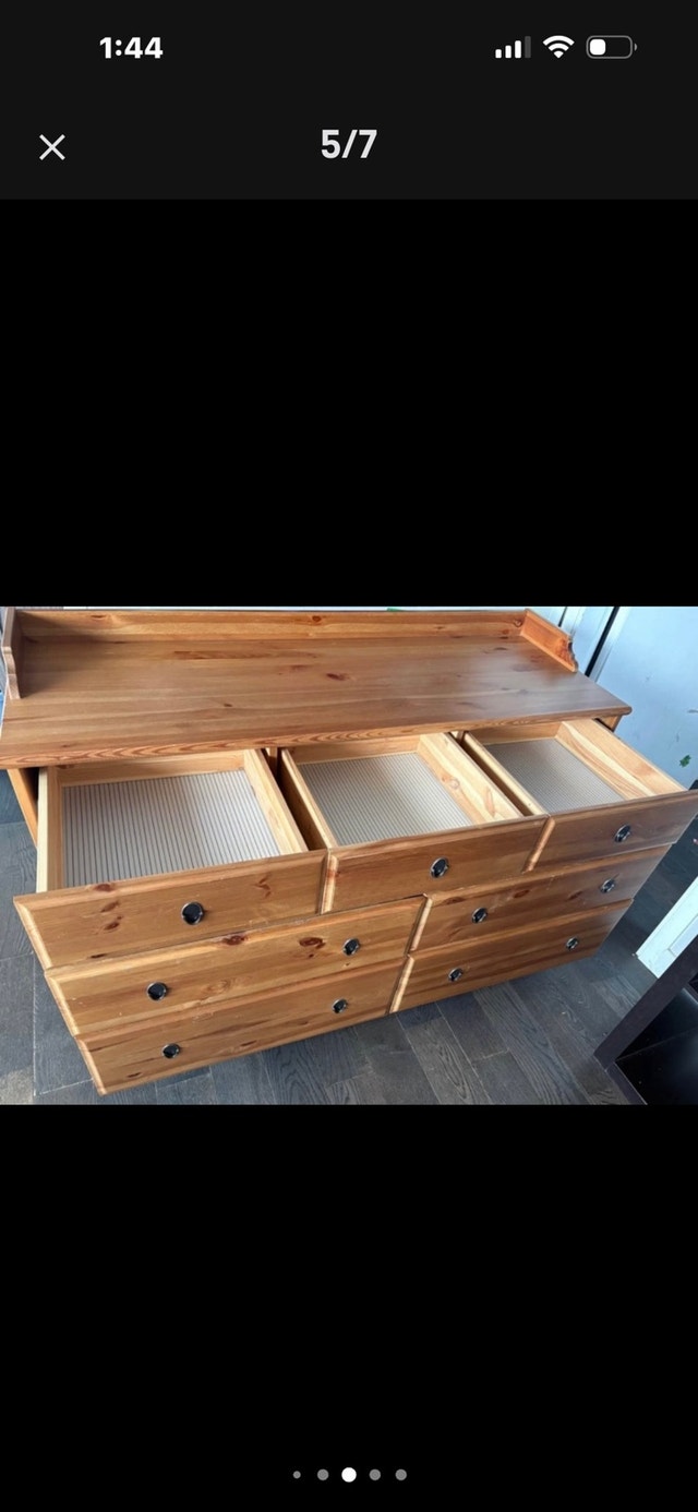 Solid Wood Dresser / TV Stand / Changing Table - photo 3