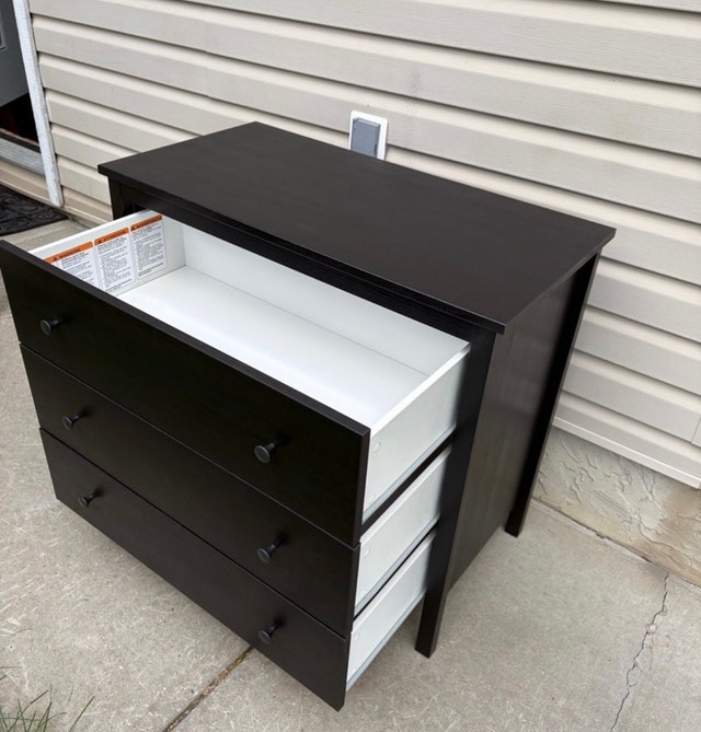 IKEA Dresser in Good Condition